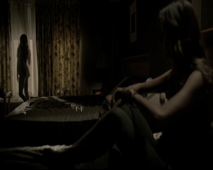 VampireDiariesWorld-dot-org_5x05MontersBall1940.jpg
