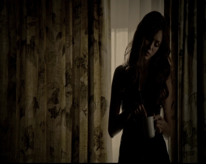 VampireDiariesWorld-dot-org_5x05MontersBall1960.jpg