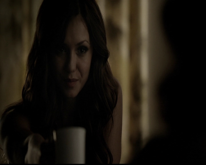 VampireDiariesWorld-dot-org_5x05MontersBall2013.jpg