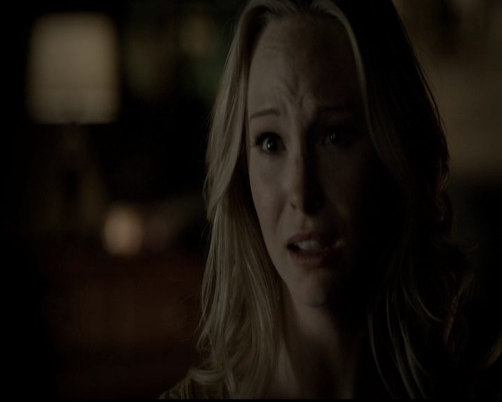 VampireDiariesWorld-dot-org_5x05MontersBall2098.jpg