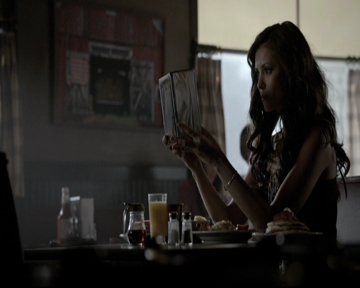 VampireDiariesWorld-dot-org_5x06HandleWithCare0070.jpg