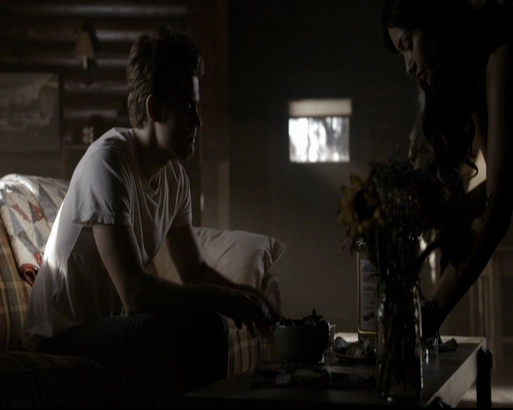 VampireDiariesWorld-dot-org_5x06HandleWithCare0378.jpg