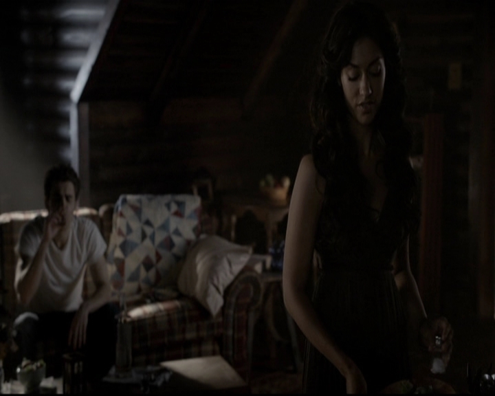 VampireDiariesWorld-dot-org_5x06HandleWithCare0387.jpg