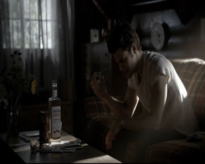 VampireDiariesWorld-dot-org_5x06HandleWithCare0390.jpg