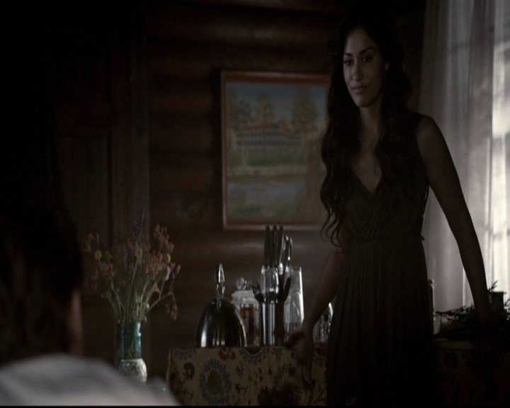 VampireDiariesWorld-dot-org_5x06HandleWithCare0397.jpg