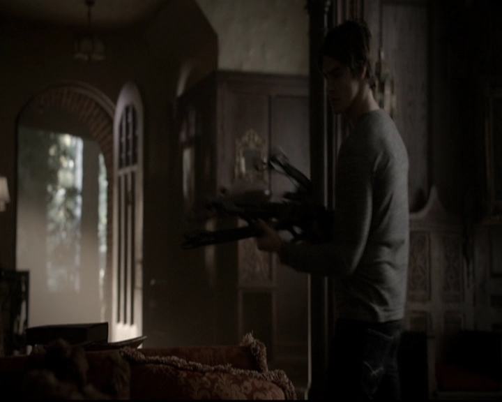 VampireDiariesWorld-dot-org_5x06HandleWithCare0404.jpg