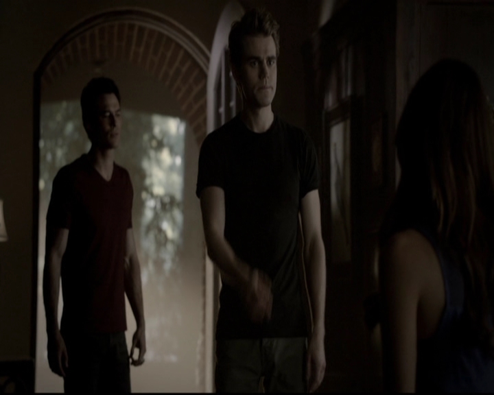 VampireDiariesWorld-dot-org_5x06HandleWithCare0428.jpg