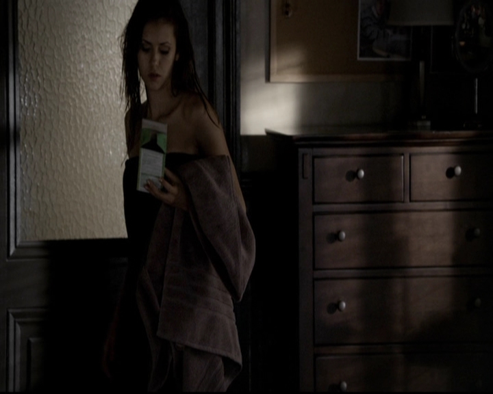 VampireDiariesWorld-dot-org_5x06HandleWithCare0501.jpg