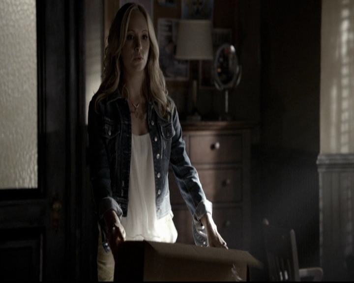 VampireDiariesWorld-dot-org_5x06HandleWithCare0513.jpg