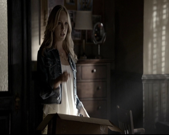 VampireDiariesWorld-dot-org_5x06HandleWithCare0514.jpg