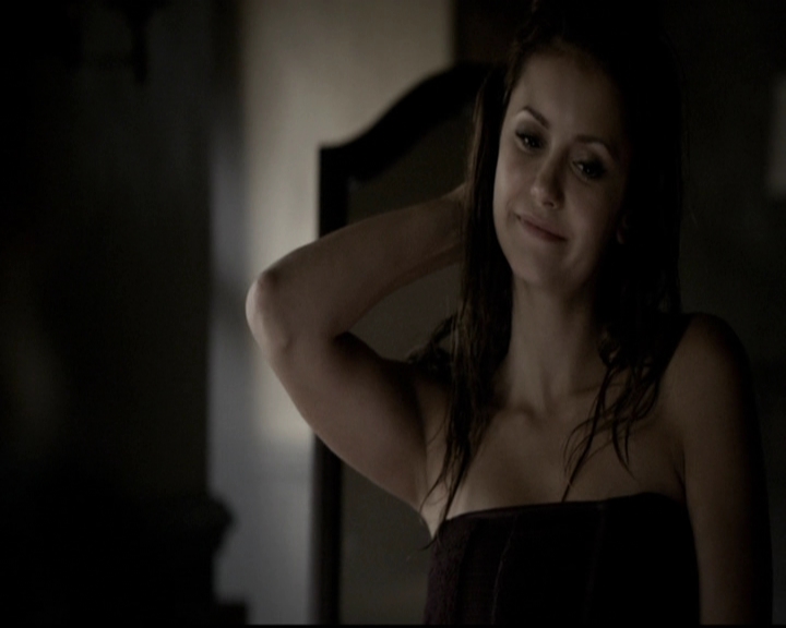 VampireDiariesWorld-dot-org_5x06HandleWithCare0519.jpg