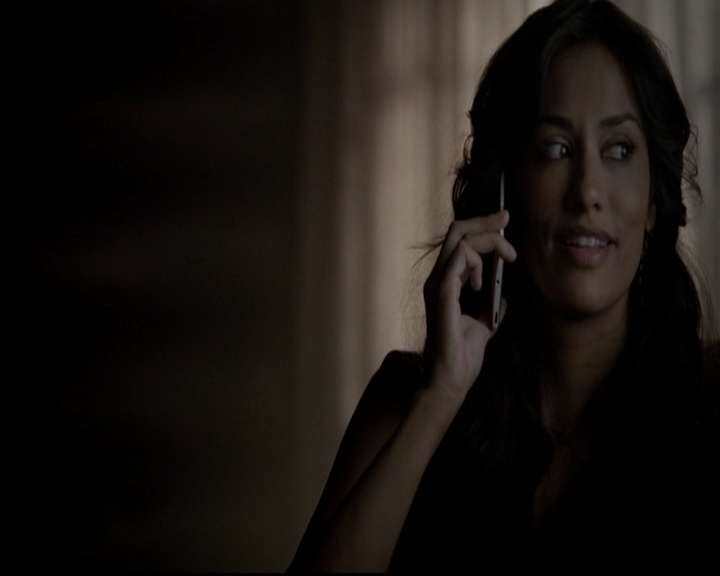 VampireDiariesWorld-dot-org_5x06HandleWithCare0627.jpg