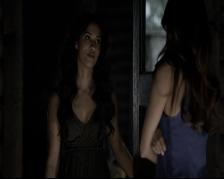 VampireDiariesWorld-dot-org_5x06HandleWithCare0745.jpg