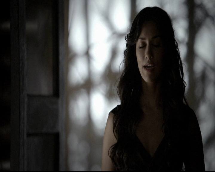 VampireDiariesWorld-dot-org_5x06HandleWithCare0787.jpg