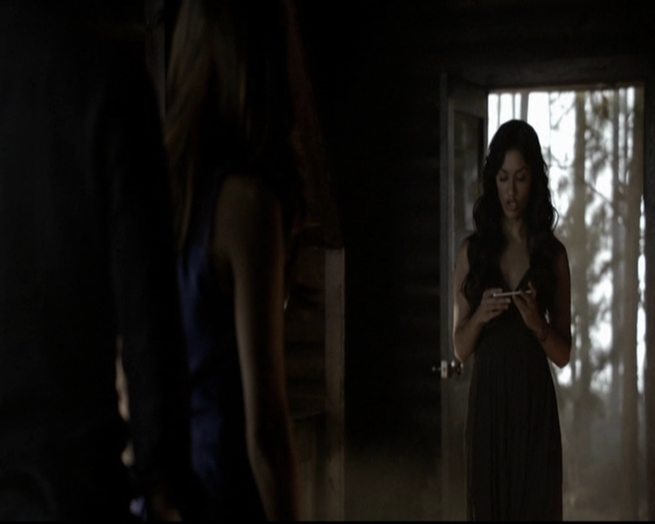 VampireDiariesWorld-dot-org_5x06HandleWithCare0790.jpg