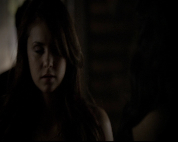 VampireDiariesWorld-dot-org_5x06HandleWithCare0810.jpg