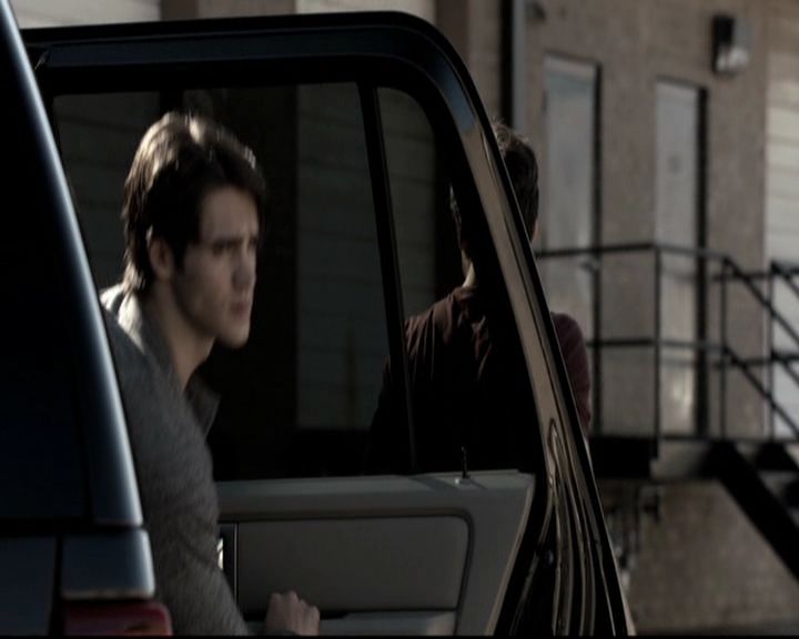 VampireDiariesWorld-dot-org_5x06HandleWithCare0834.jpg