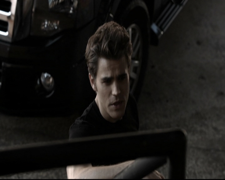 VampireDiariesWorld-dot-org_5x06HandleWithCare0850.jpg