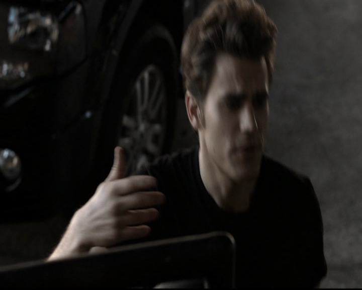 VampireDiariesWorld-dot-org_5x06HandleWithCare0852.jpg