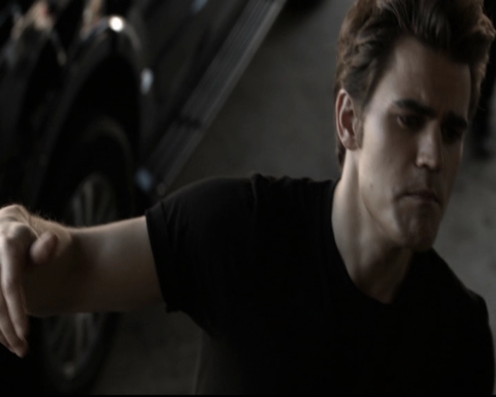 VampireDiariesWorld-dot-org_5x06HandleWithCare0853.jpg