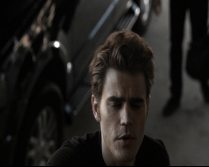 VampireDiariesWorld-dot-org_5x06HandleWithCare0854.jpg