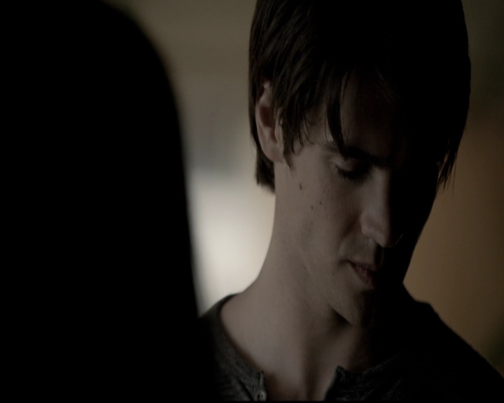 VampireDiariesWorld-dot-org_5x06HandleWithCare1042.jpg