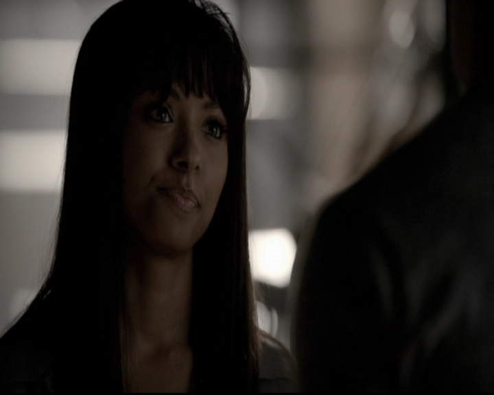 VampireDiariesWorld-dot-org_5x06HandleWithCare1057.jpg