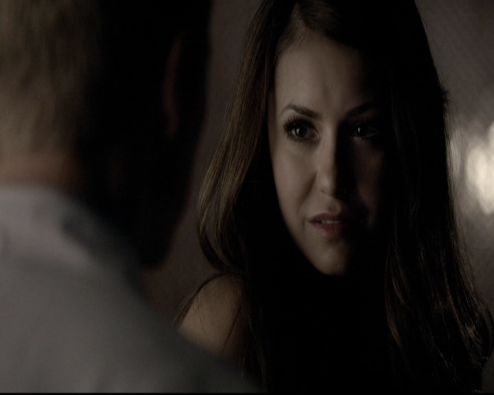 VampireDiariesWorld-dot-org_5x06HandleWithCare1996.jpg