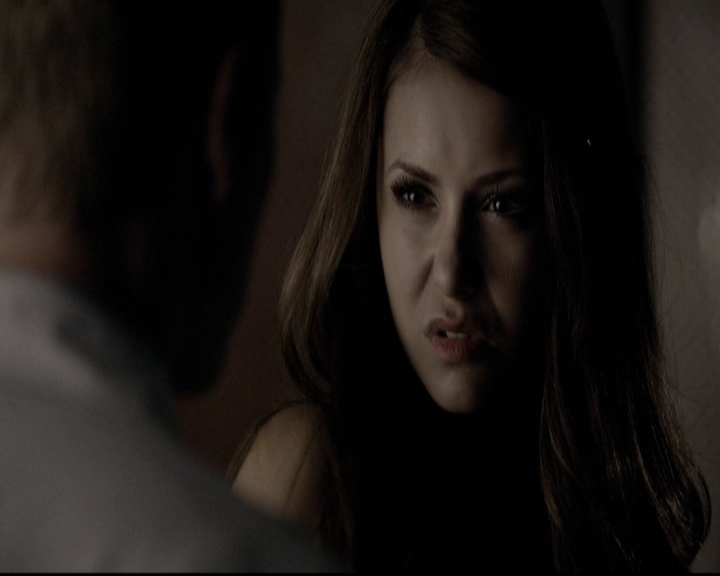 VampireDiariesWorld-dot-org_5x06HandleWithCare1999.jpg