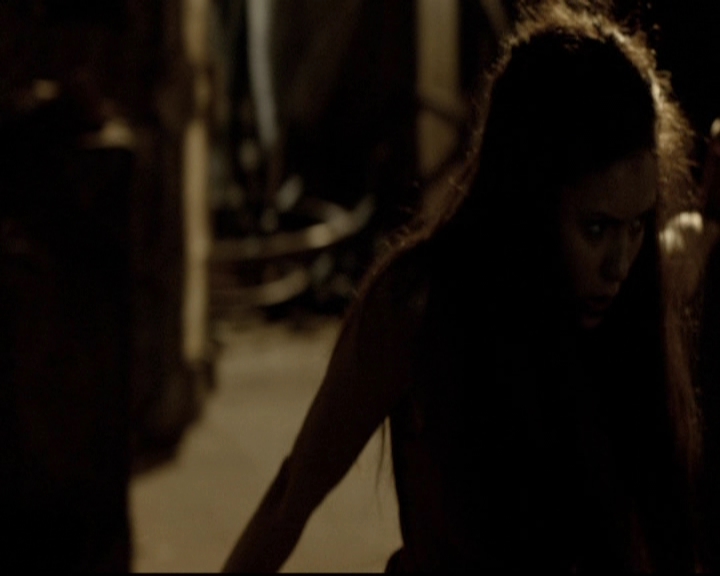 VampireDiariesWorld-dot-org_5x06HandleWithCare2053.jpg