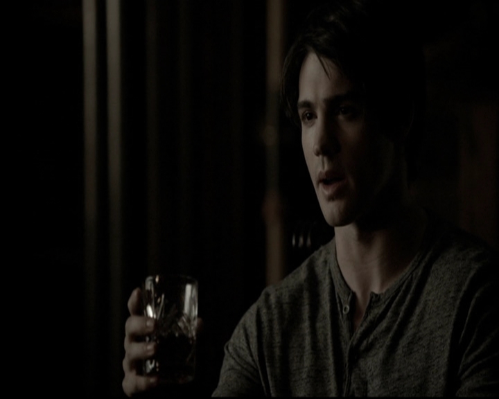 VampireDiariesWorld-dot-org_5x06HandleWithCare2135.jpg