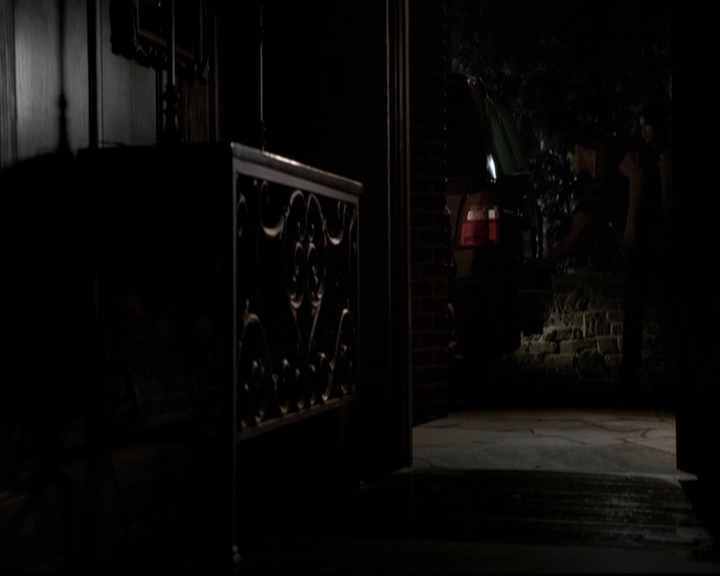 VampireDiariesWorld-dot-org_5x06HandleWithCare2180.jpg