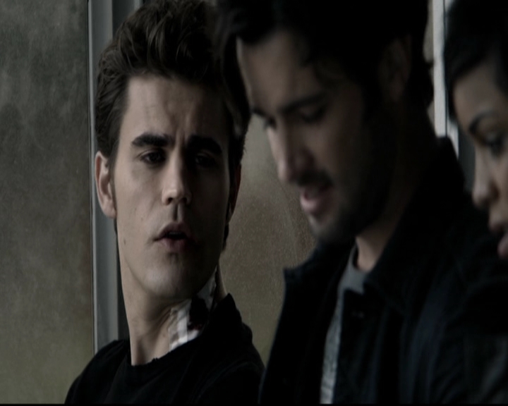 VampireDiariesWorld-dot-org_5x07DeathAndTheMaiden0104.jpg