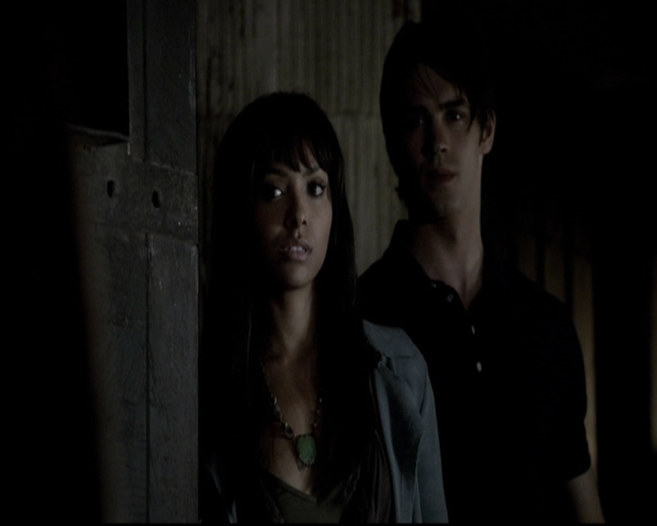 VampireDiariesWorld-dot-org_5x07DeathAndTheMaiden0799.jpg