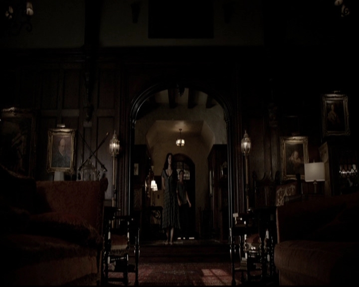 VampireDiariesWorld-dot-org_5x07DeathAndTheMaiden1172.jpg