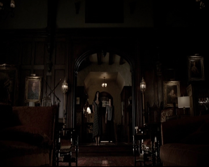 VampireDiariesWorld-dot-org_5x07DeathAndTheMaiden1174.jpg