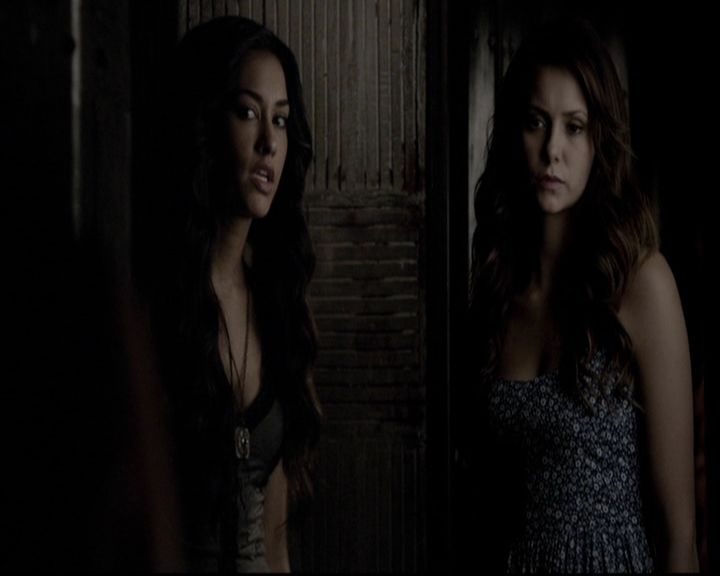 VampireDiariesWorld-dot-org_5x07DeathAndTheMaiden1192.jpg