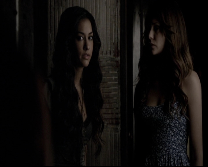 VampireDiariesWorld-dot-org_5x07DeathAndTheMaiden1193.jpg