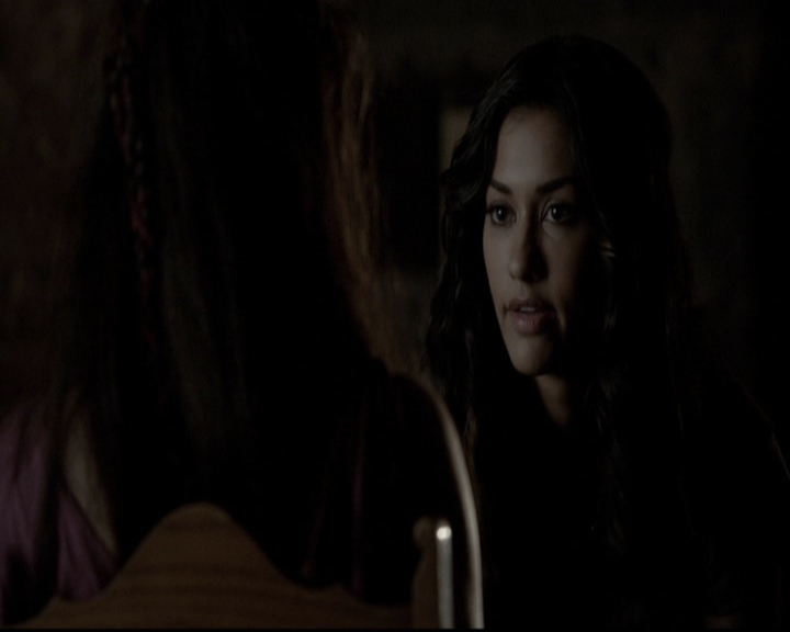 VampireDiariesWorld-dot-org_5x07DeathAndTheMaiden1213.jpg