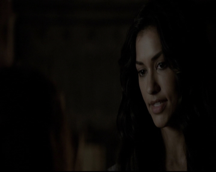 VampireDiariesWorld-dot-org_5x07DeathAndTheMaiden1281.jpg