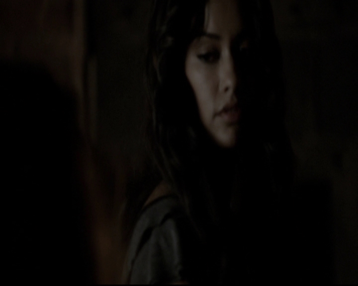 VampireDiariesWorld-dot-org_5x07DeathAndTheMaiden1287.jpg