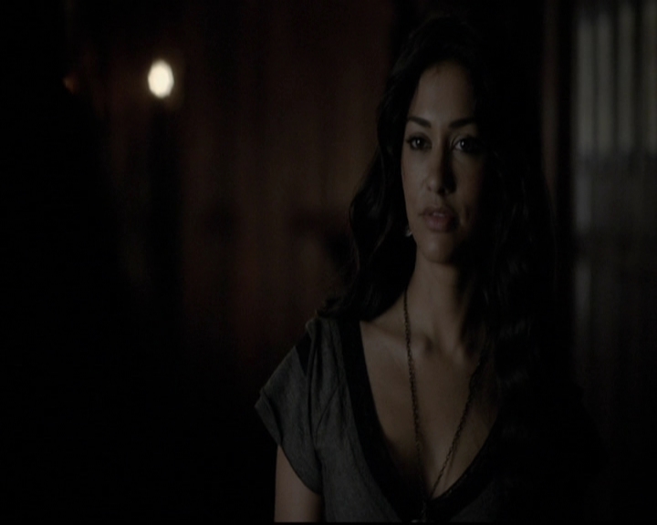 VampireDiariesWorld-dot-org_5x07DeathAndTheMaiden1298.jpg