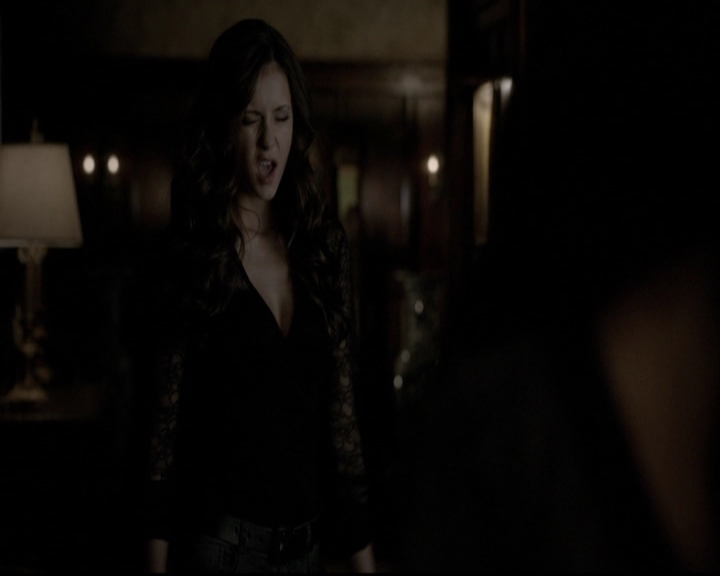 VampireDiariesWorld-dot-org_5x07DeathAndTheMaiden1299.jpg