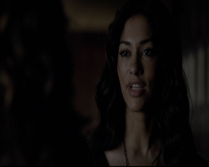 VampireDiariesWorld-dot-org_5x07DeathAndTheMaiden1308.jpg