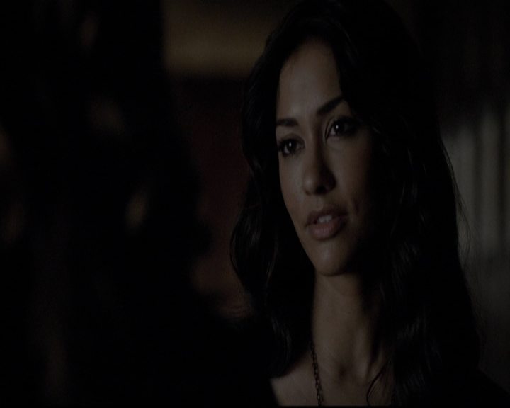 VampireDiariesWorld-dot-org_5x07DeathAndTheMaiden1309.jpg