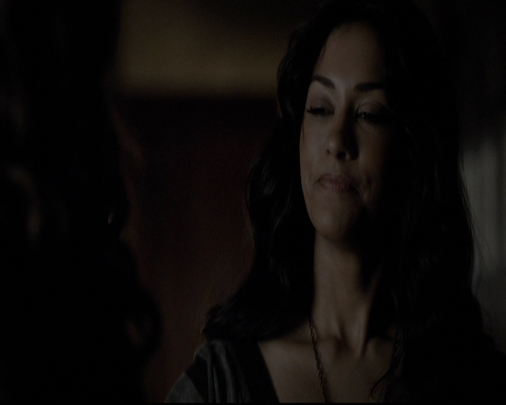 VampireDiariesWorld-dot-org_5x07DeathAndTheMaiden1325.jpg