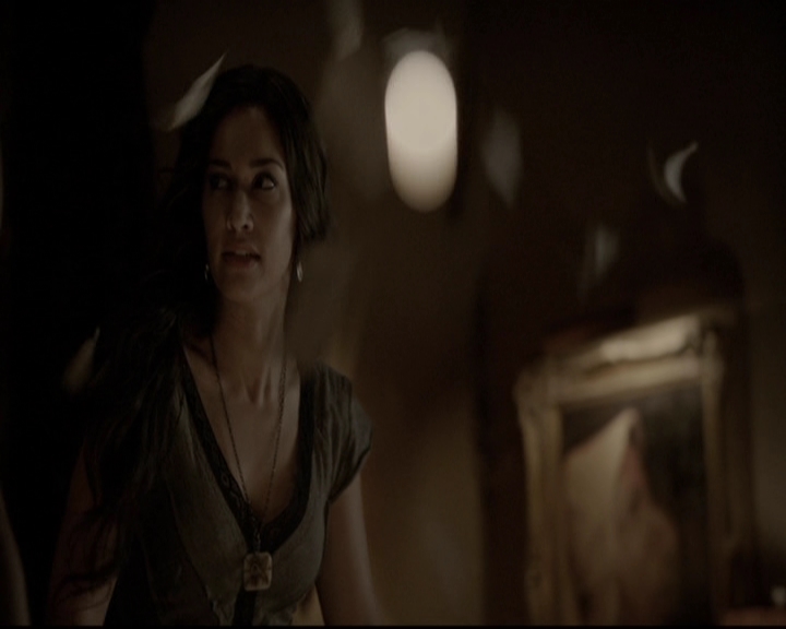 VampireDiariesWorld-dot-org_5x07DeathAndTheMaiden1432.jpg