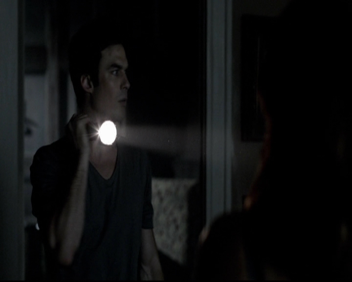 VampireDiariesWorld-dot-org_5x07DeathAndTheMaiden1446.jpg