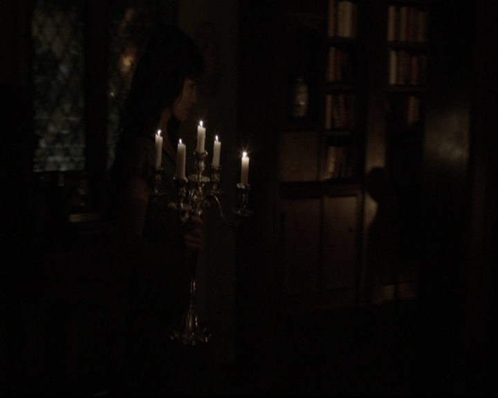 VampireDiariesWorld-dot-org_5x07DeathAndTheMaiden1465.jpg