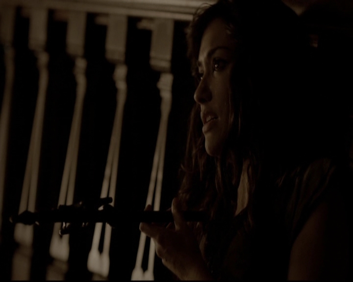 VampireDiariesWorld-dot-org_5x07DeathAndTheMaiden1505.jpg